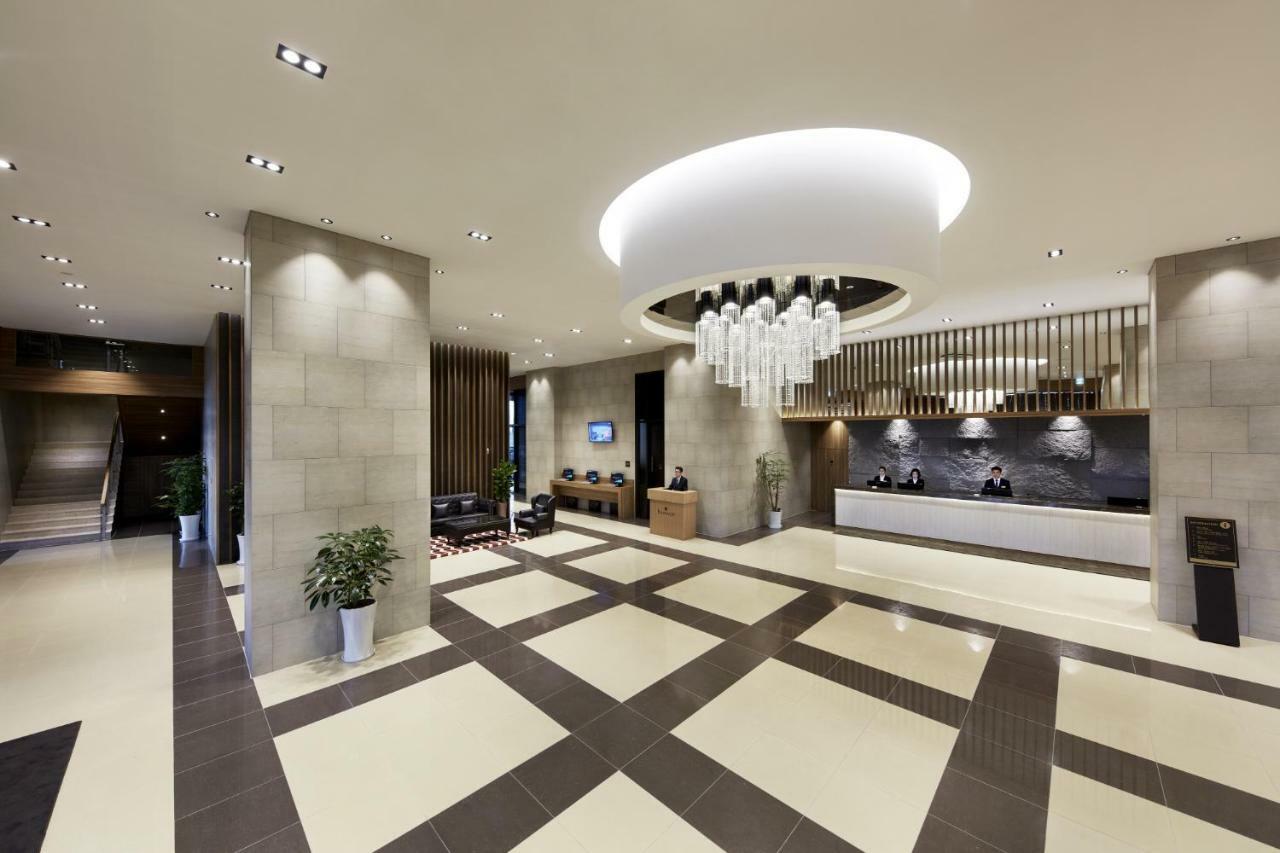 Hotel Ramada Encore By Wyndham Pyeongtaek Extérieur photo